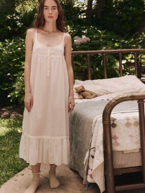 The Great. The Eyelet Ruffle Tank Night Dress - Soft Rosette